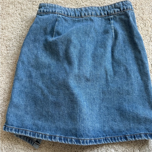 ASOS DESIGN denim wrap skirt in stonewash blue - Picture 6 of 6